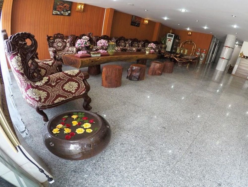 Hotel 82 Mandalay Ngoại thất bức ảnh